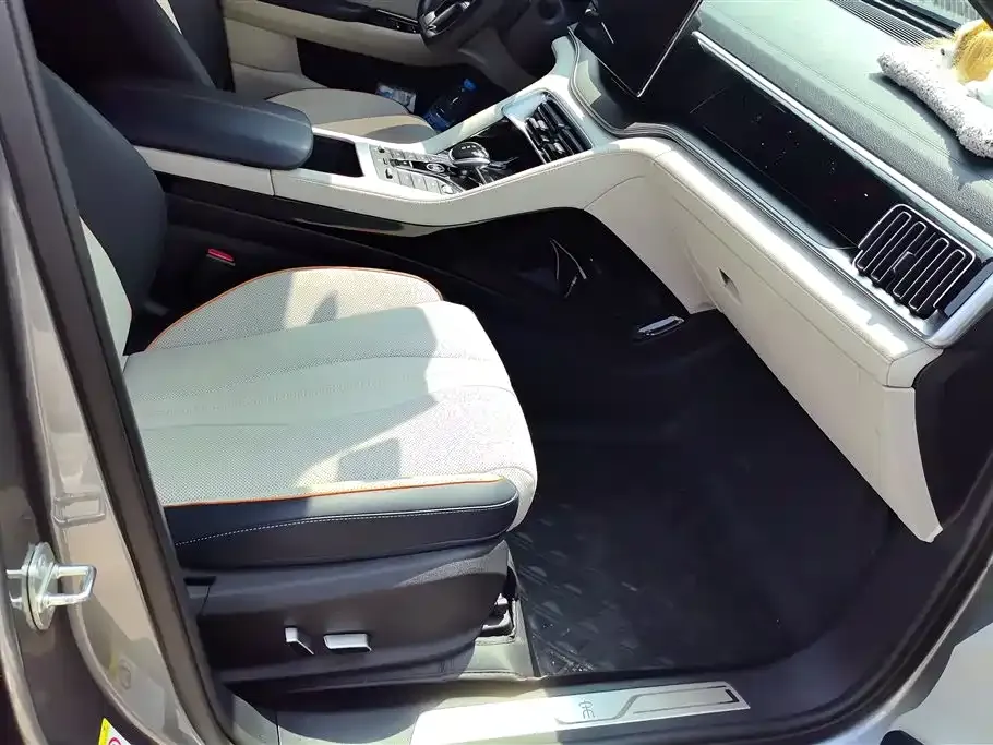 BYD PLUS New Energy 2022 из CN, фото 9