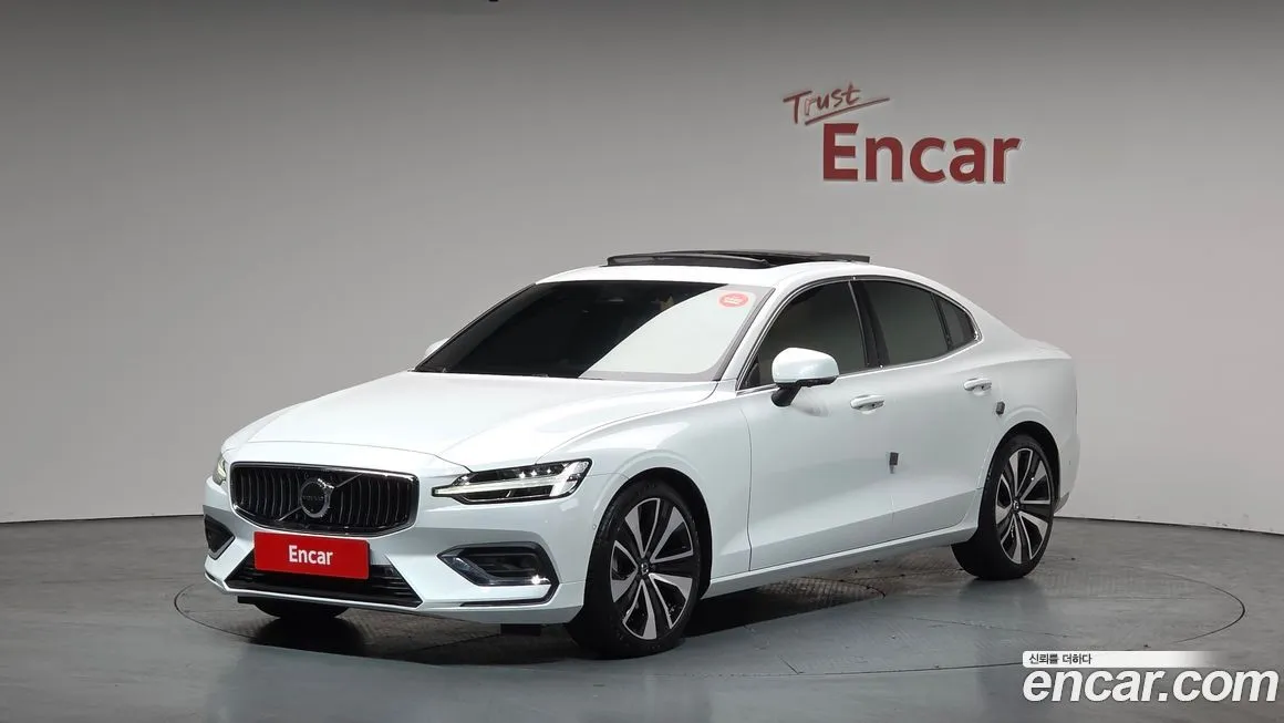 Volvo S60 2024 из KR, фото 1