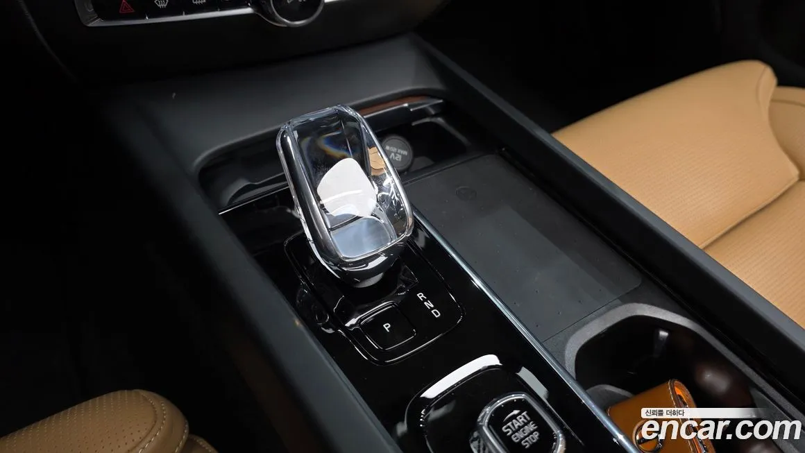Volvo S60 2024 из KR, фото 9