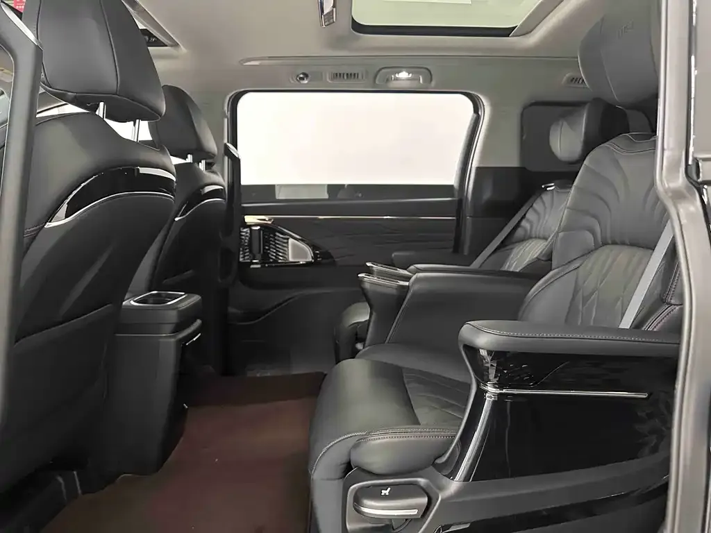 GAC Motor Trumpchi M8 2024 из CN, фото 2