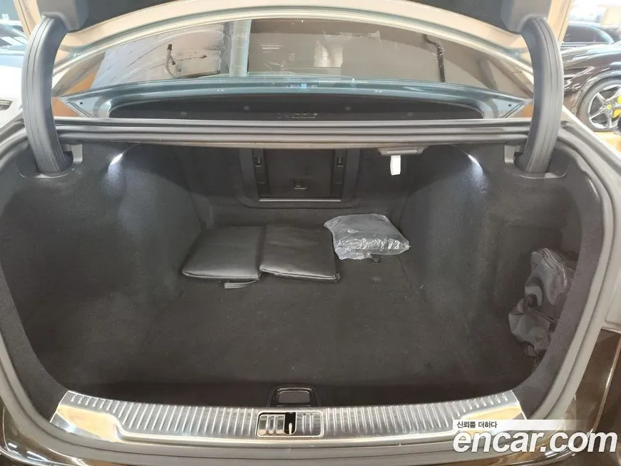 Mercedes-Benz S-Class 2024 из KR, фото 2