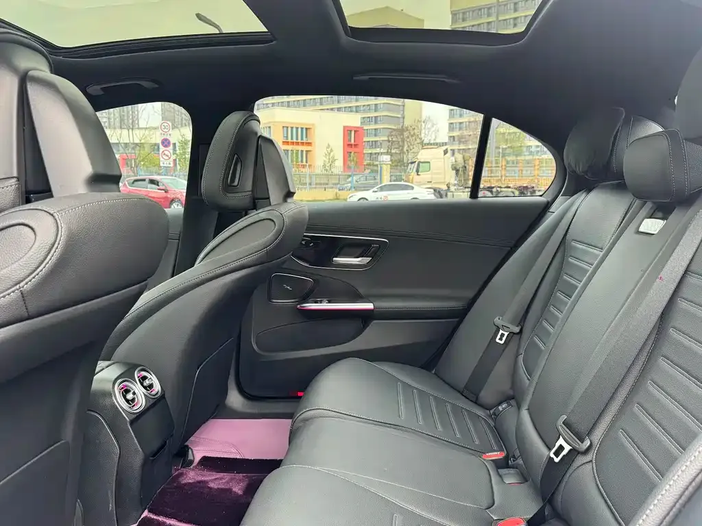 Mercedes-Benz C-Class 2023 из CN, фото 2