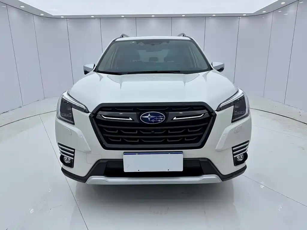Subaru Forester 2022 из CN, фото 4