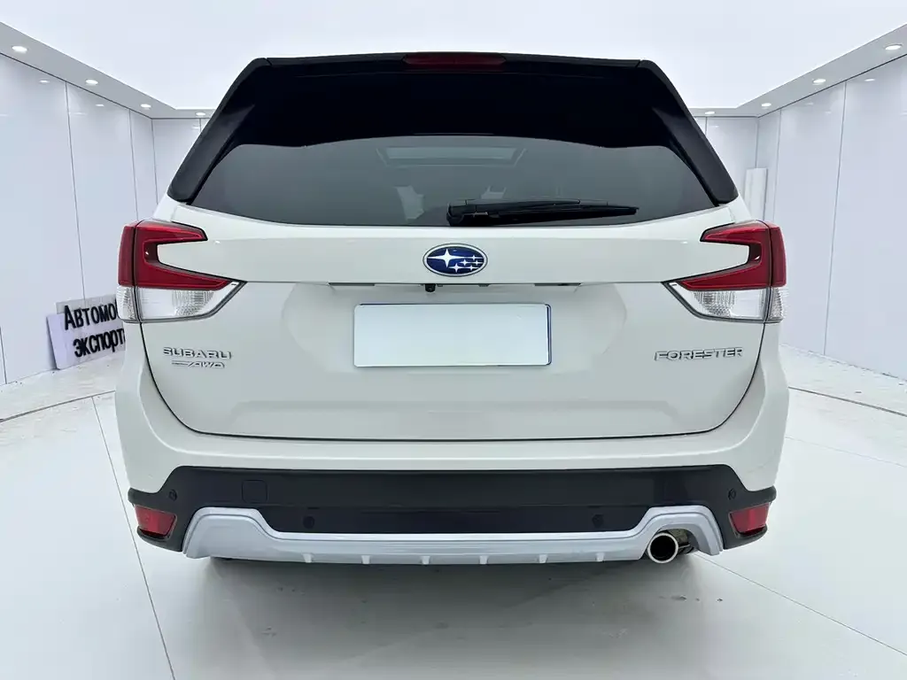 Subaru Forester 2022 из CN, фото 5