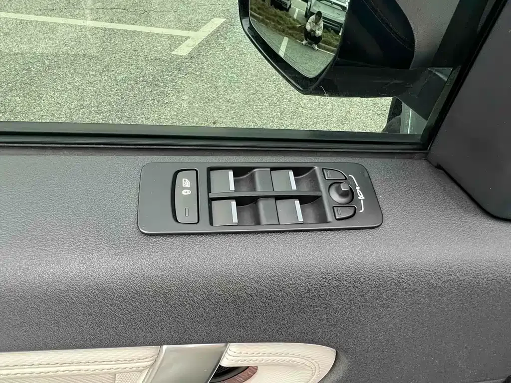 Land Rover Discovery Sport 2021 из CN, фото 8