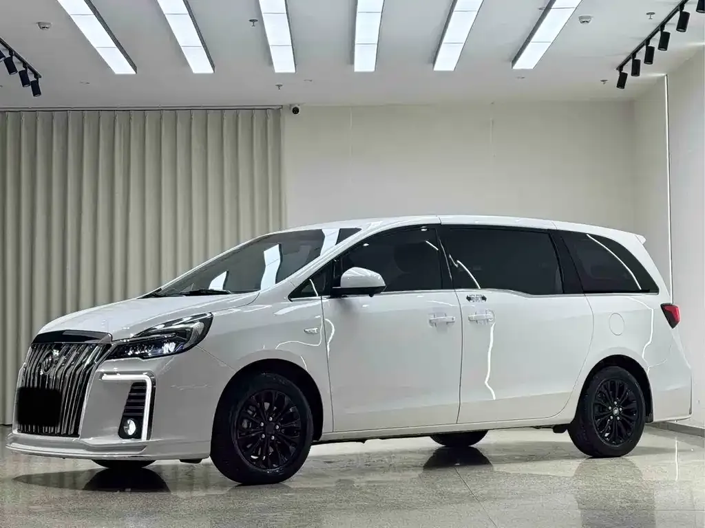Buick GL8 2022 из CN, фото 1