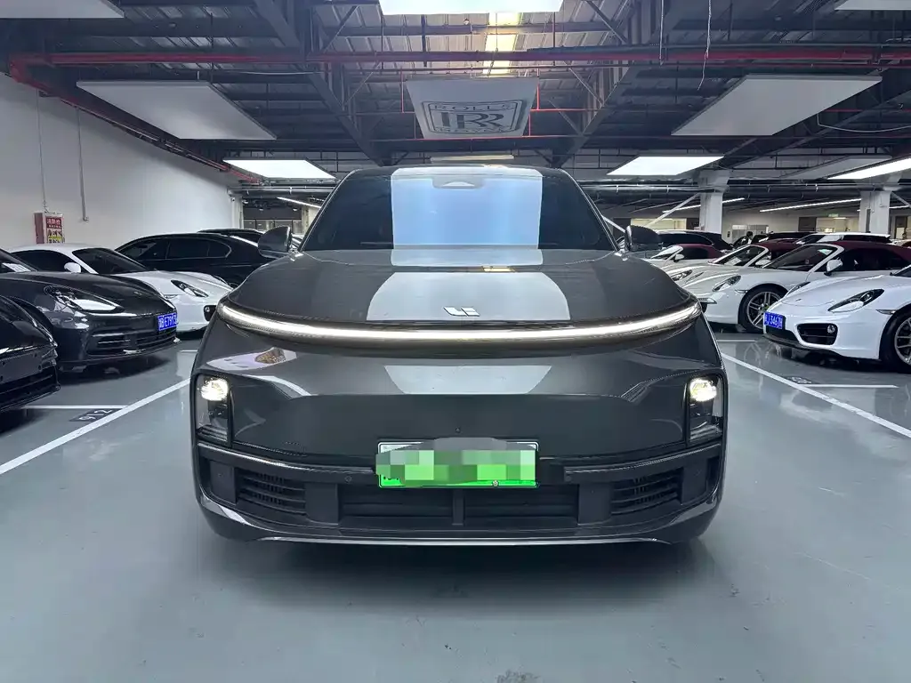 Li Auto L8 2023 из CN, фото 4