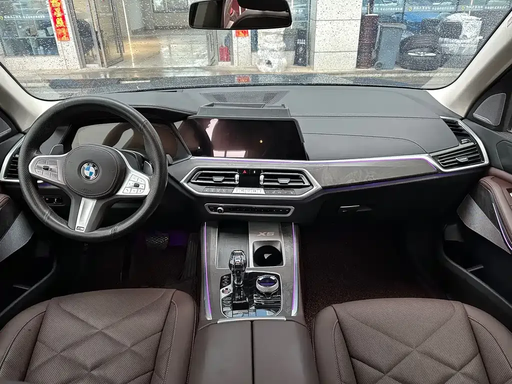 BMW X5 — фото 4