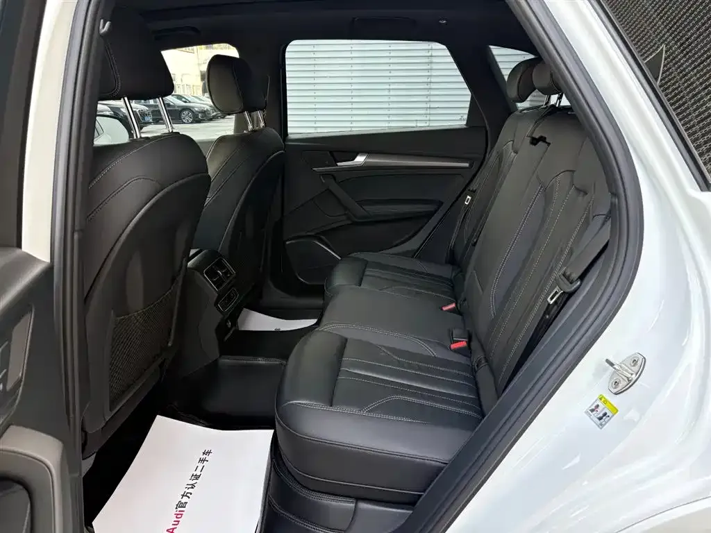 Audi Q5L 2022 из CN, фото 6