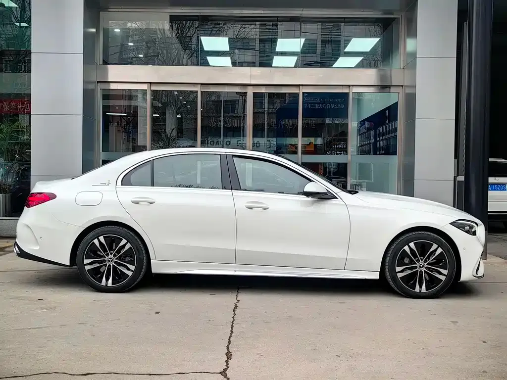 Mercedes-Benz C-Class New Energy 2024 из CN, фото 5