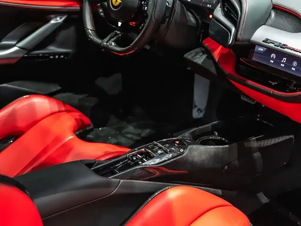 Ferrari SF90 2023 из CN, фото 4