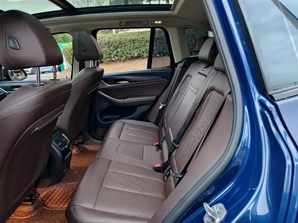 BMW X3 2022 из CN, фото 2