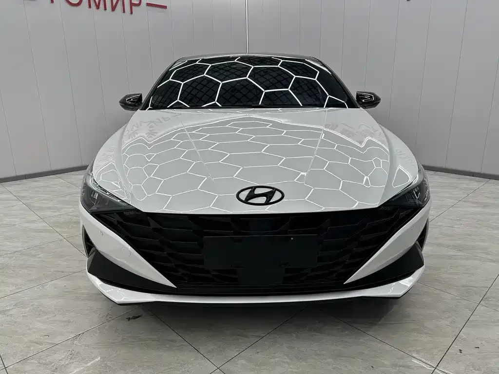 Hyundai Elantra 2023 из CN, фото 9