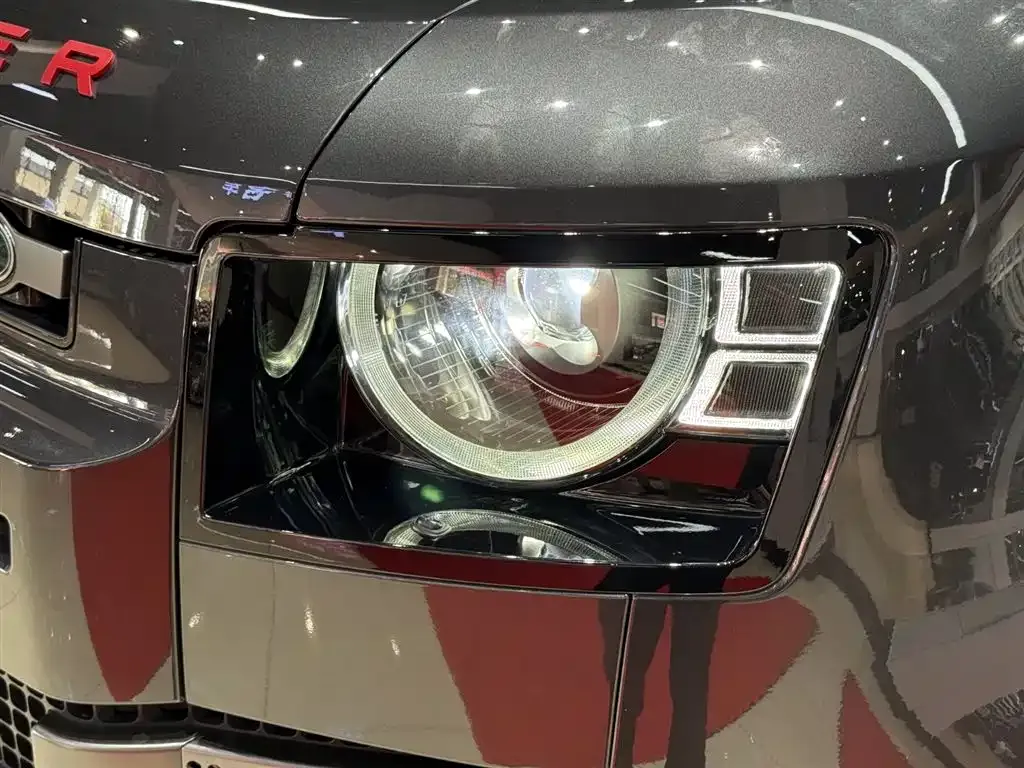Land Rover Defender 2023 из CN, фото 3
