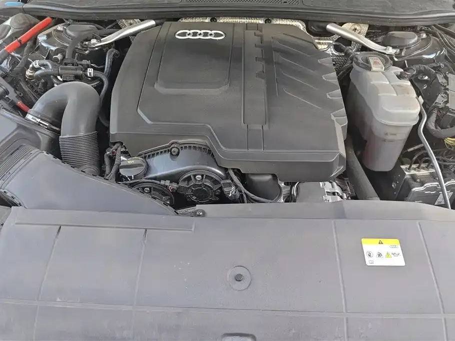 Audi A7L 2025 из CN, фото 5