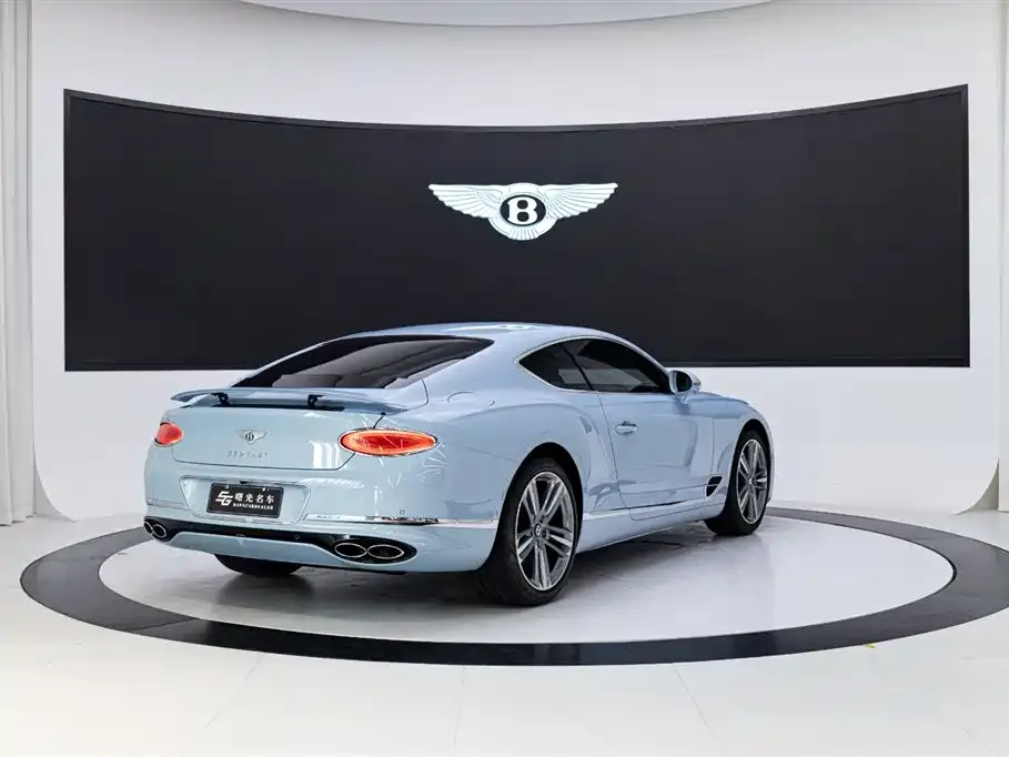 Bentley Continental 2024 из CN, фото 9