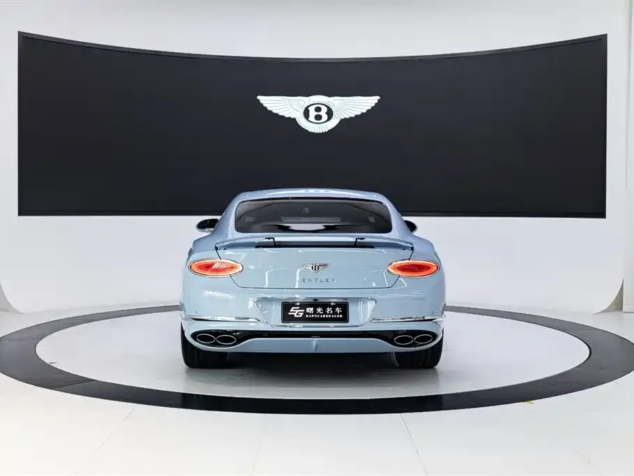 Bentley Continental 2024 из CN, фото 2
