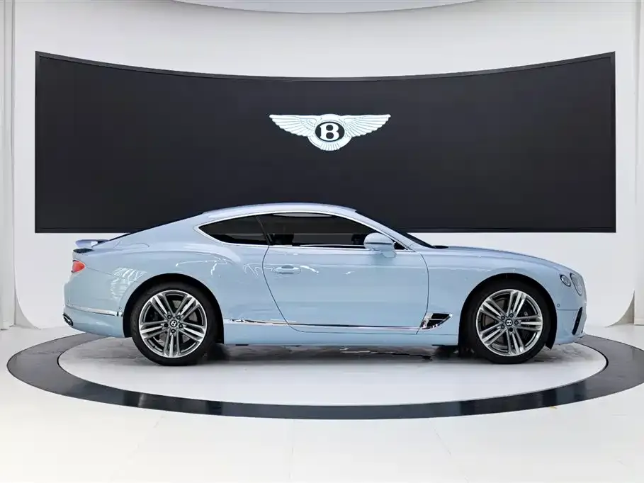 Bentley Continental 2024 из CN, фото 5