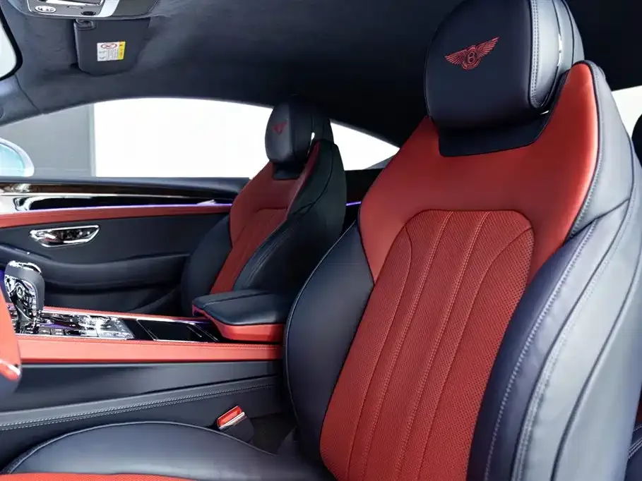 Bentley Continental 2024 из CN, фото 4