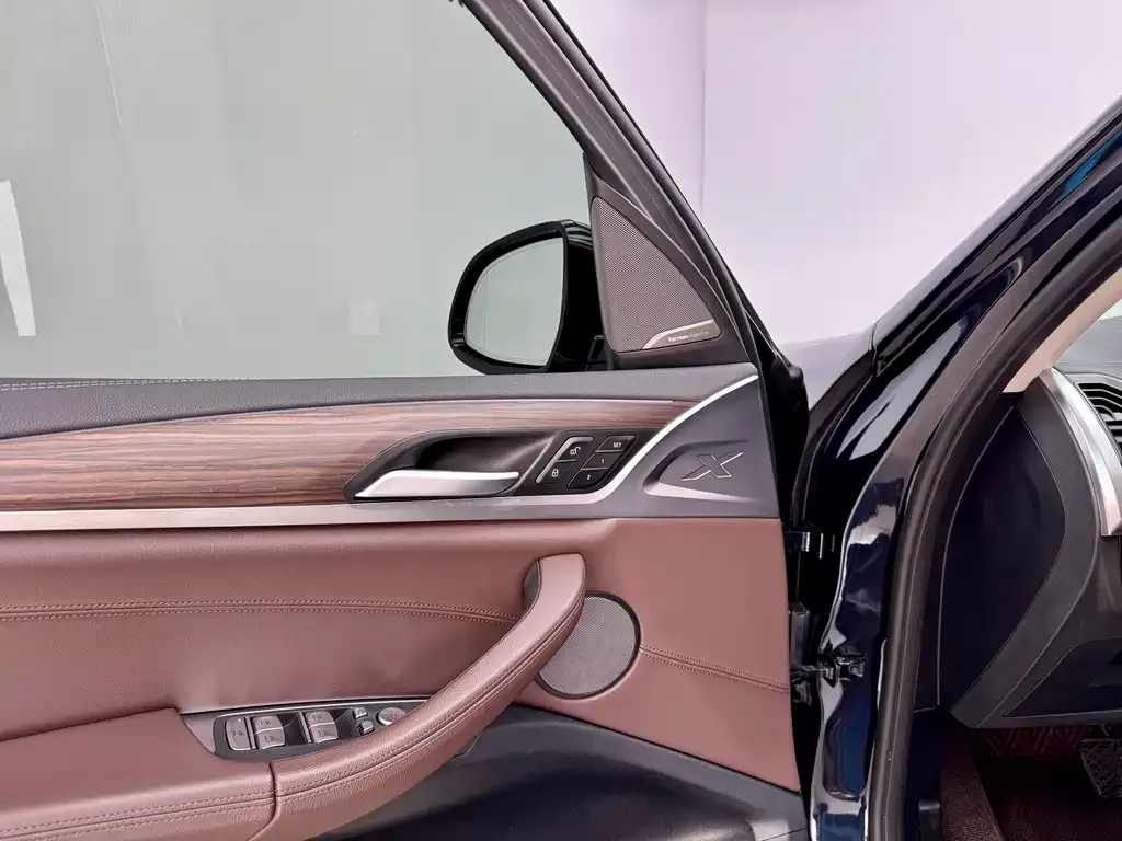 BMW X3 2021 из CN, фото 8