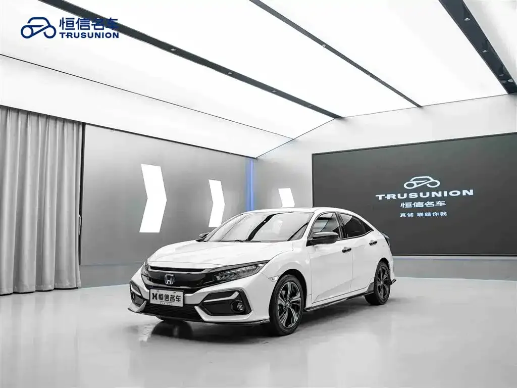 Honda Civic — фото 8