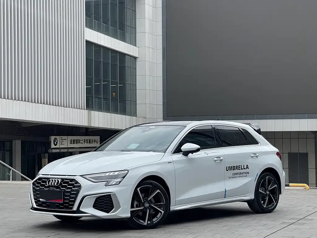 Audi A3 2022 из CN, фото 1