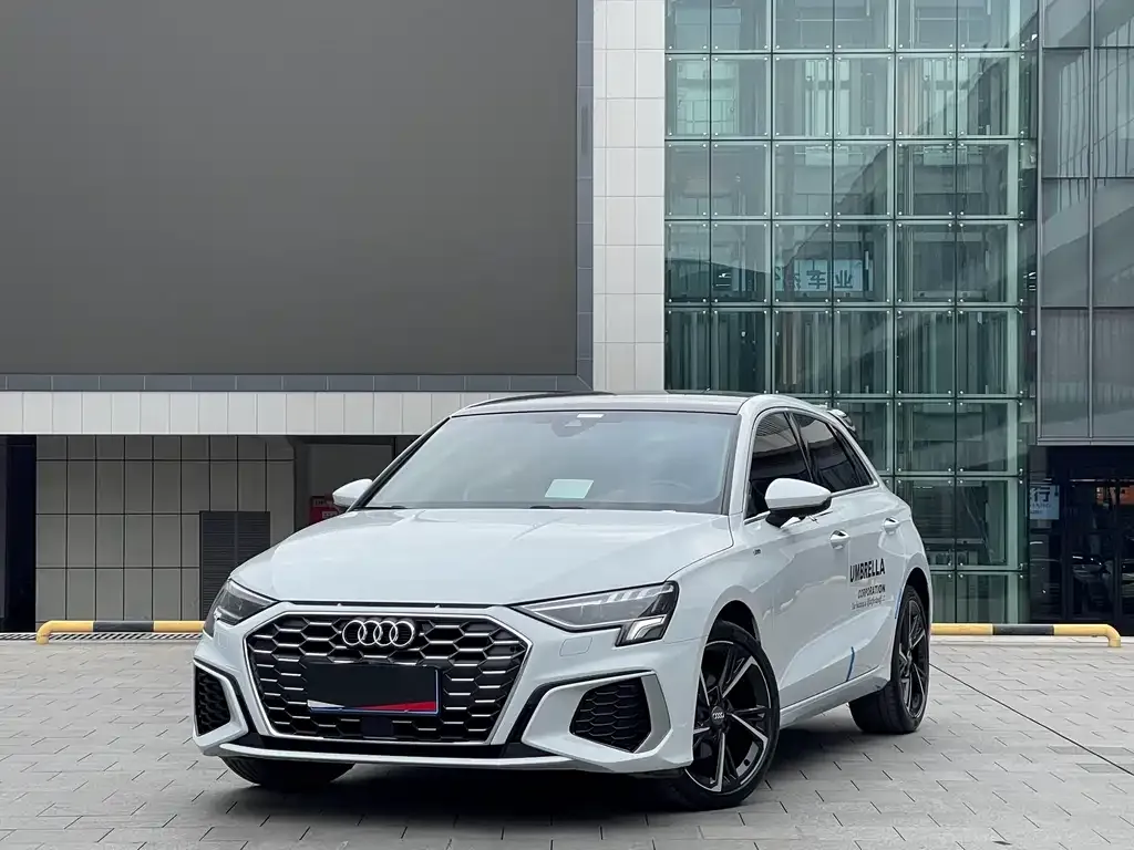 Audi A3 2022 из CN, фото 8
