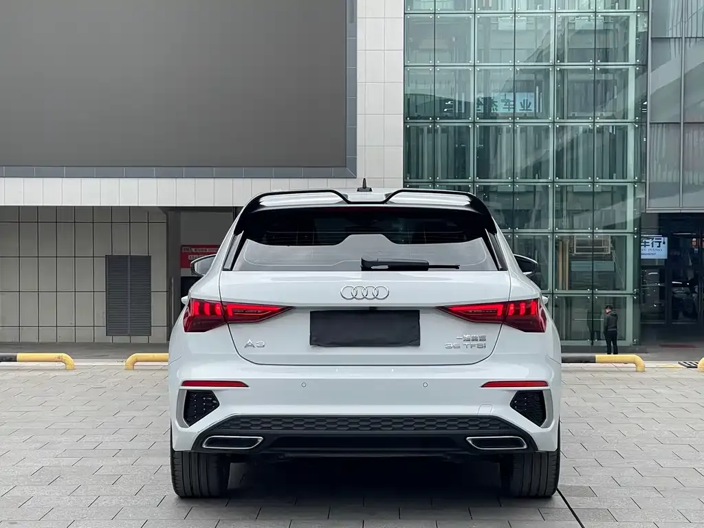 Audi A3 2022 из CN, фото 6