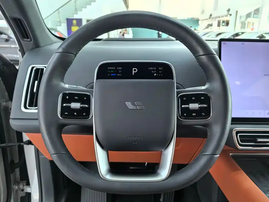 Li Auto L6 2024 из CN, фото 2