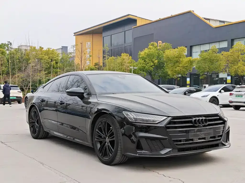 Audi A7 2022 из CN, фото 4