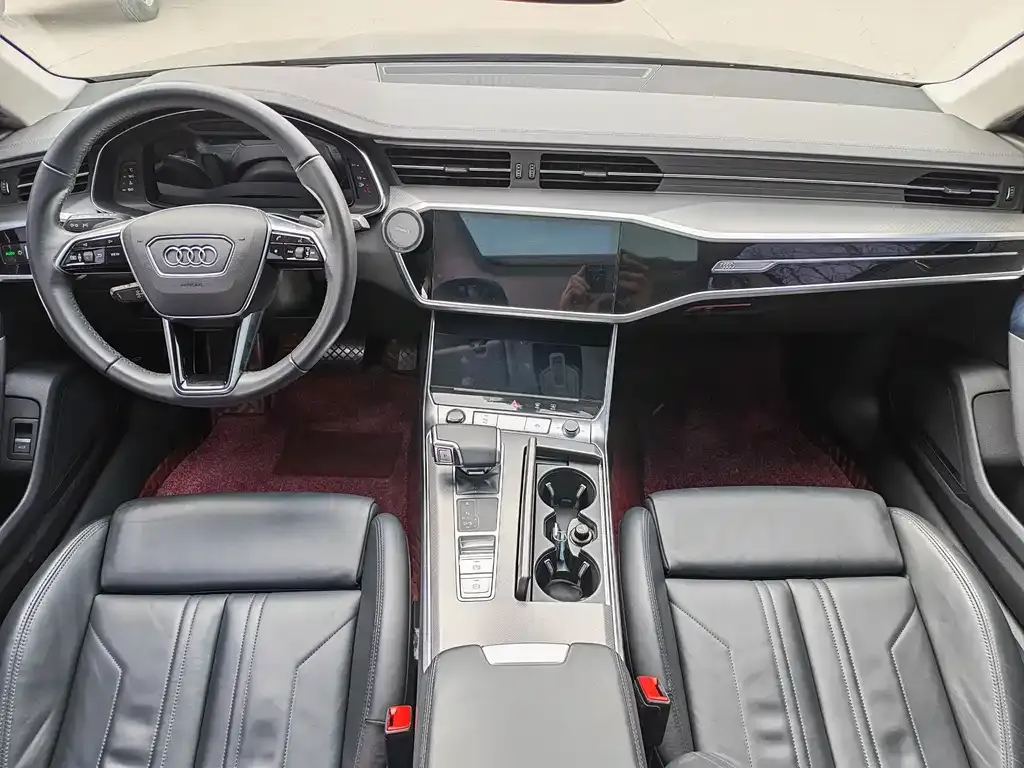 Audi A7 2022 из CN, фото 3
