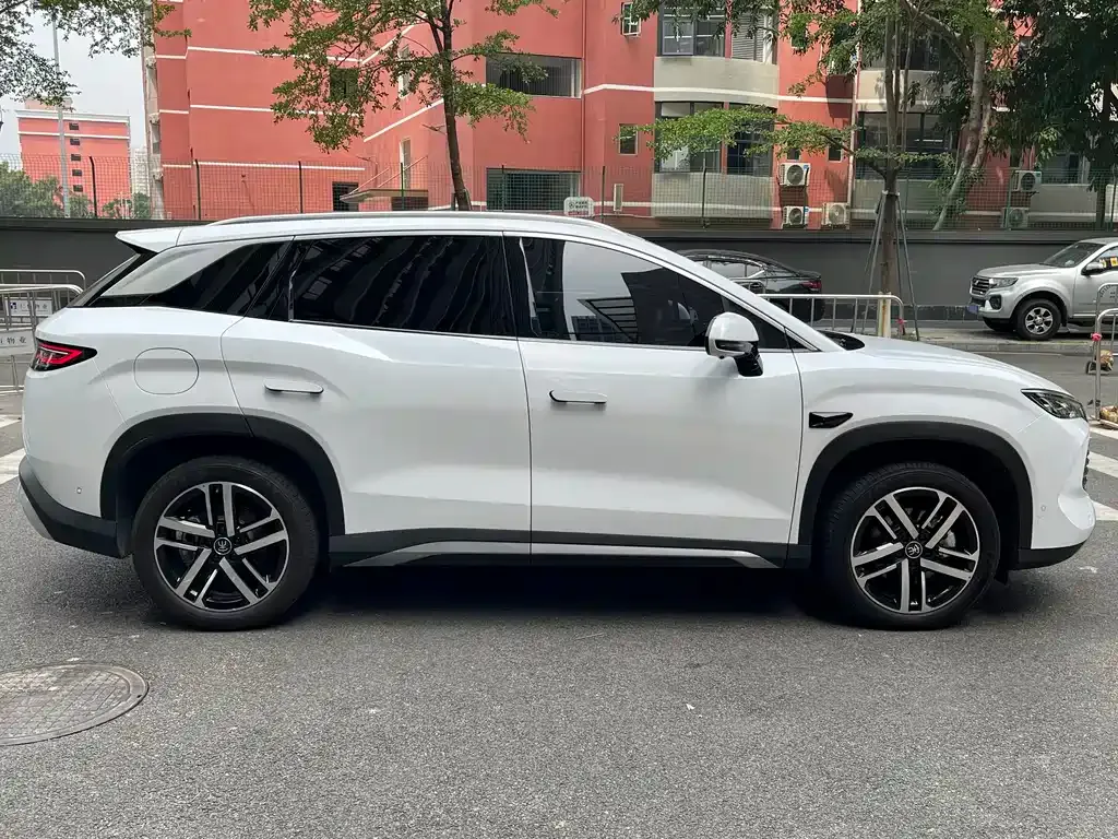 BYD L DM-i 2025 из CN, фото 10