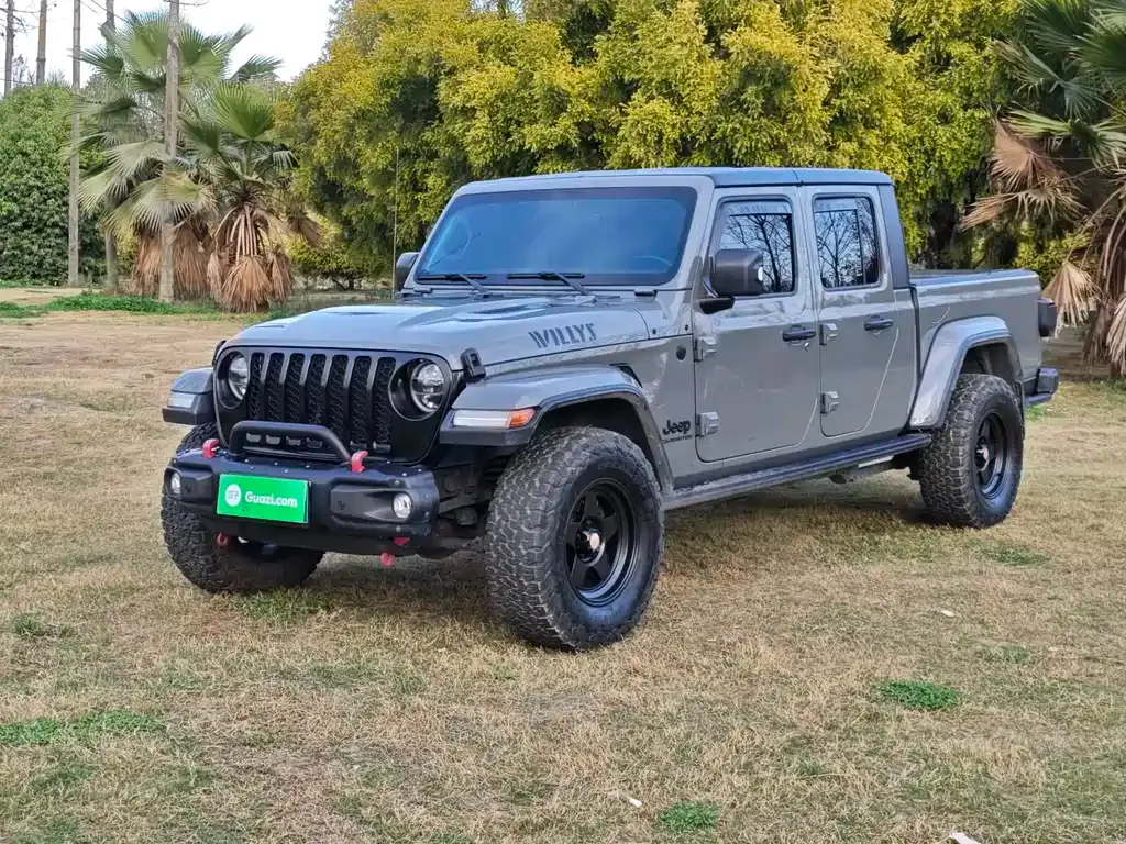 Jeep Gladiator 2023 из CN, фото 1