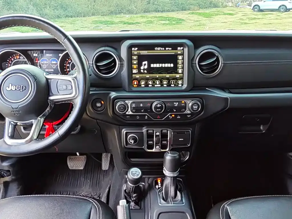 Jeep Gladiator 2023 из CN, фото 4