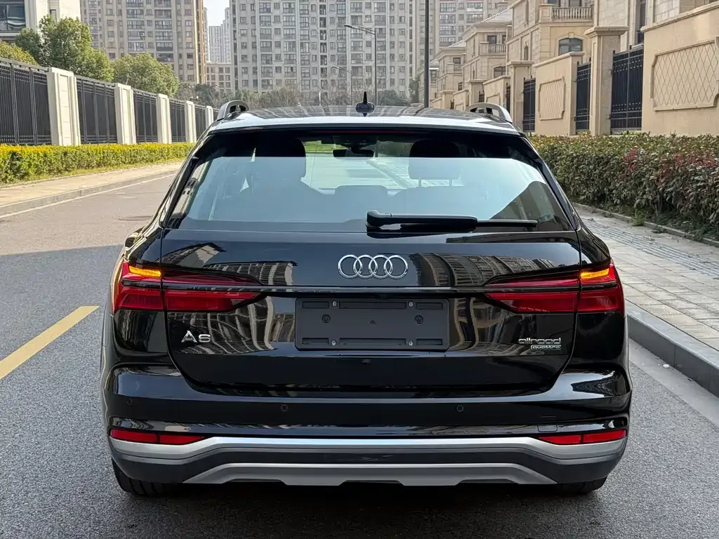 Audi A6 (Import) — фото 8