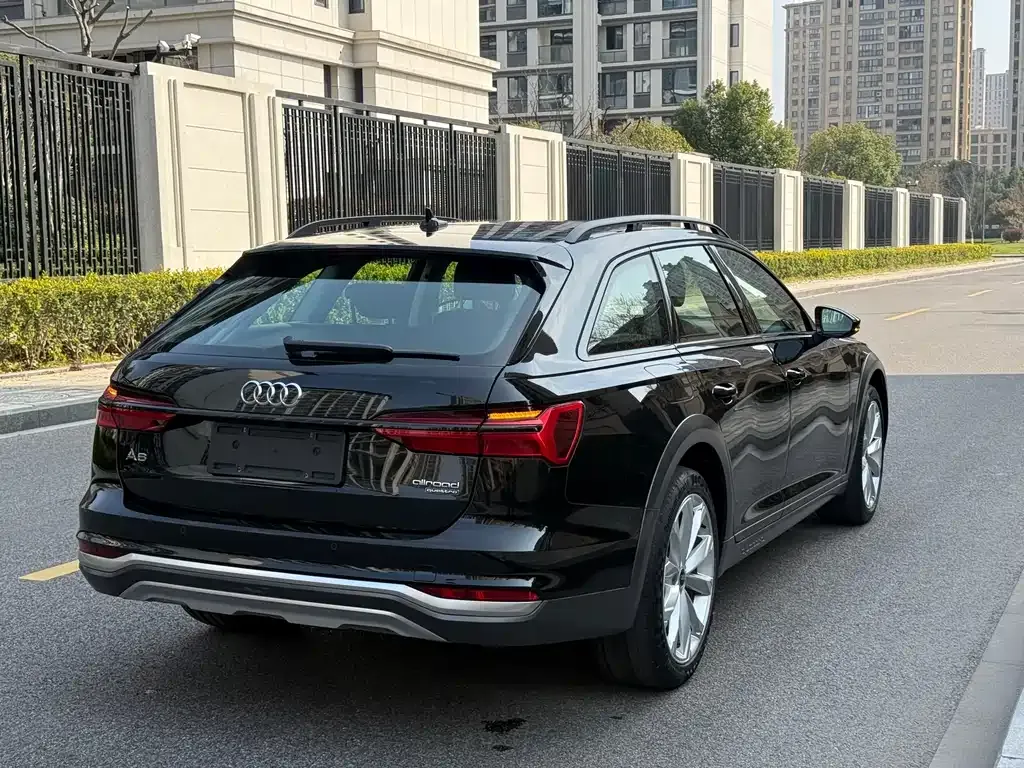 Audi A6 (Import) — фото 9