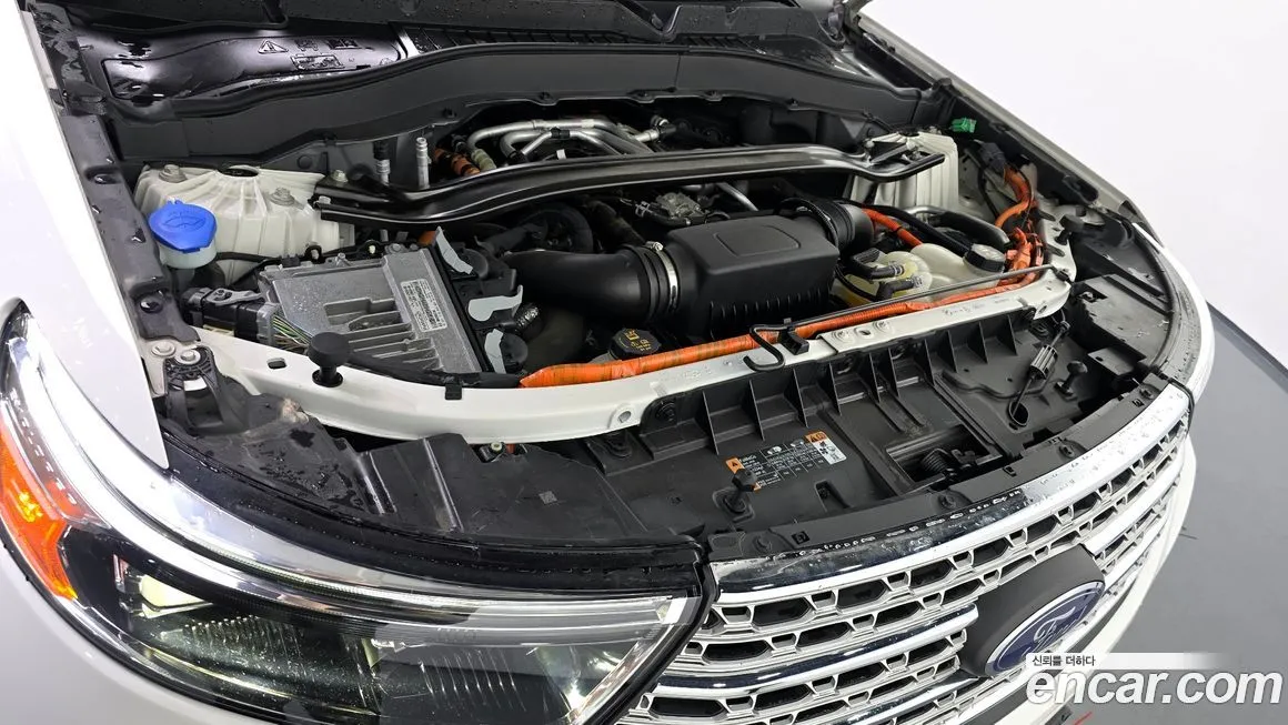Ford Explorer 2021 из KR, фото 3