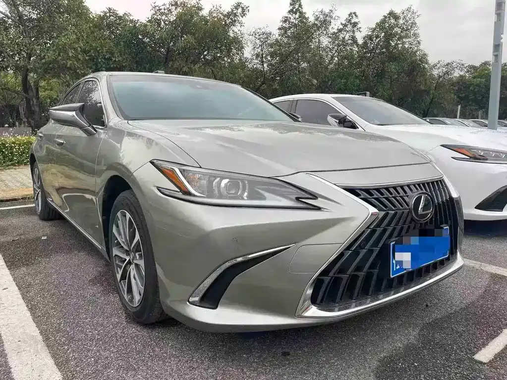 Lexus ES 2023 из CN, фото 10