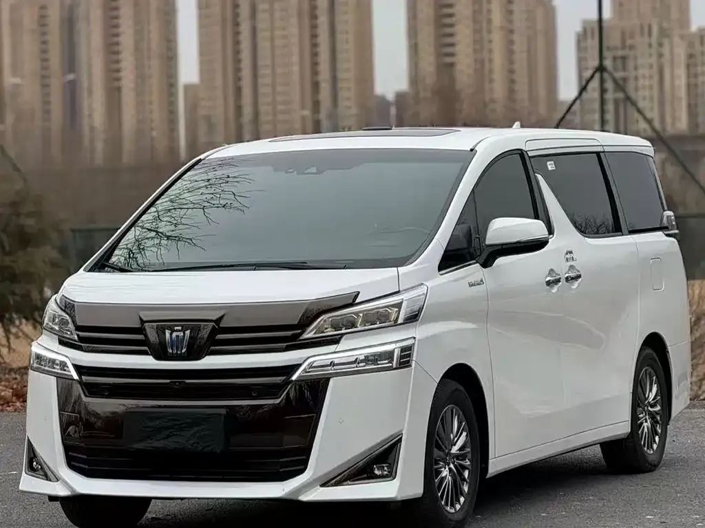 Toyota Vellfire 2023 из CN, фото 1