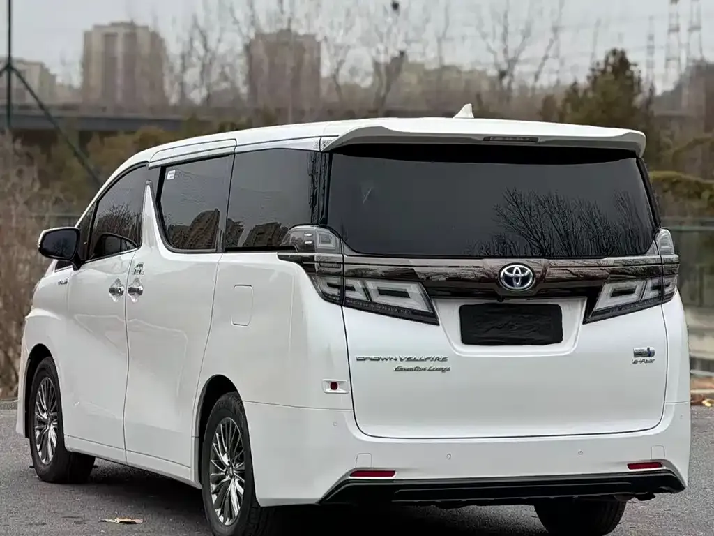 Toyota Vellfire 2023 из CN, фото 6