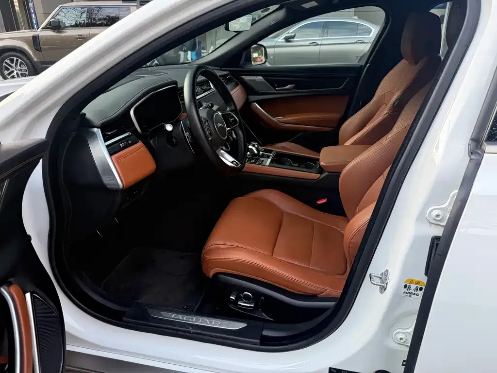 Jaguar XFL 2024 из CN, фото 6