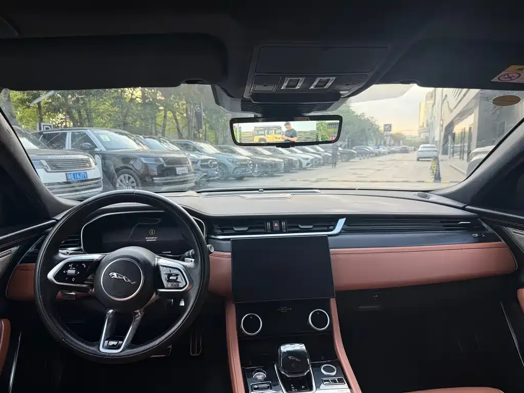 Jaguar XFL 2024 из CN, фото 3