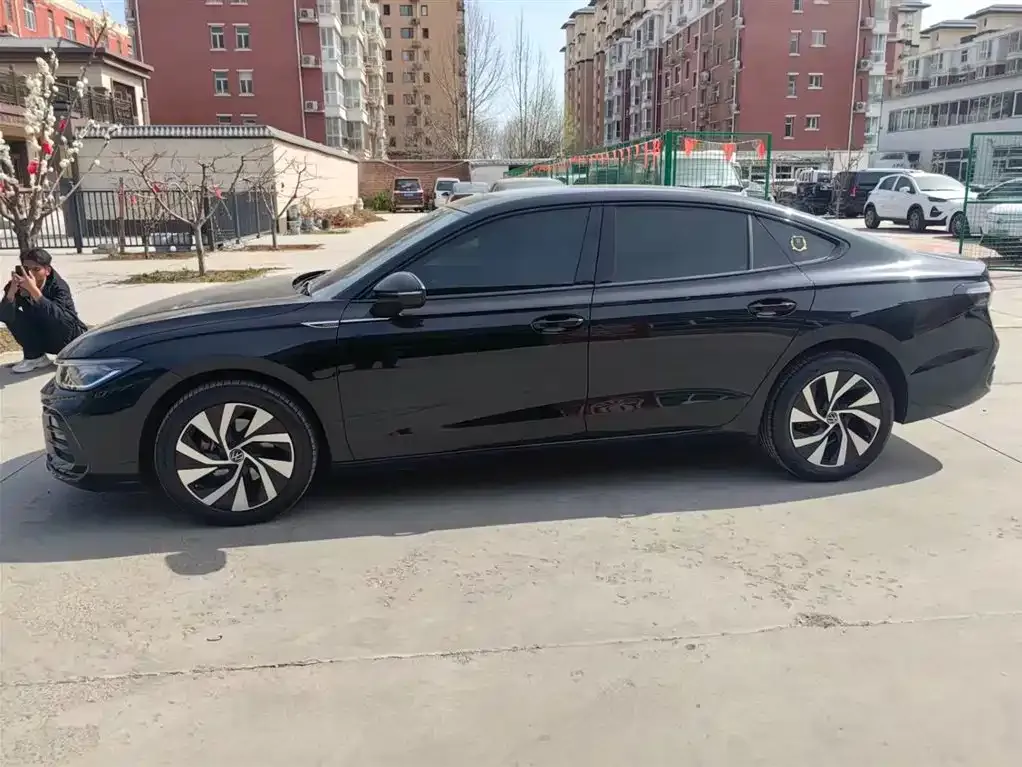 Volkswagen Passat — фото 4