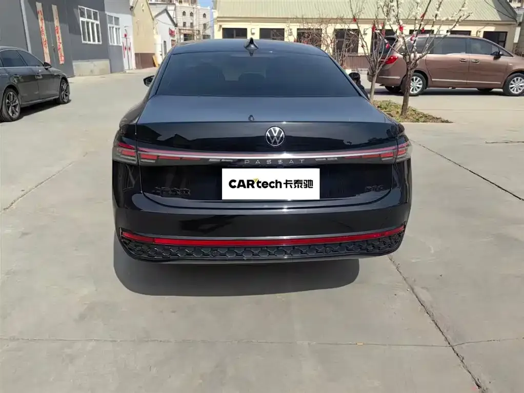 Volkswagen Passat — фото 9