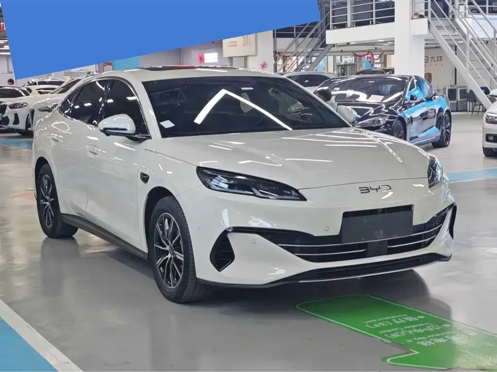BYD Seal 06 — фото 10