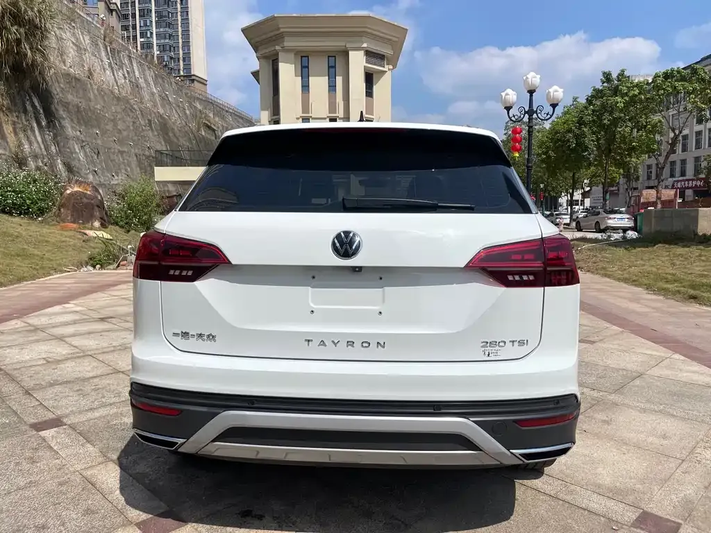 Volkswagen Tayron 2022 из CN, фото 8