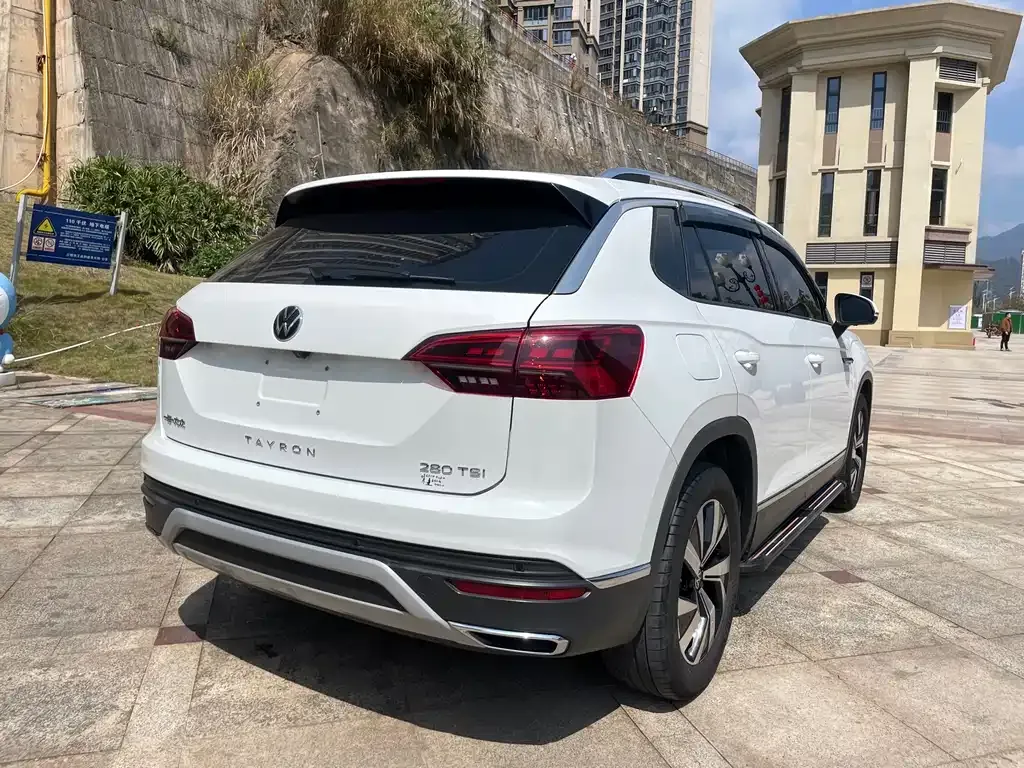Volkswagen Tayron 2022 из CN, фото 9