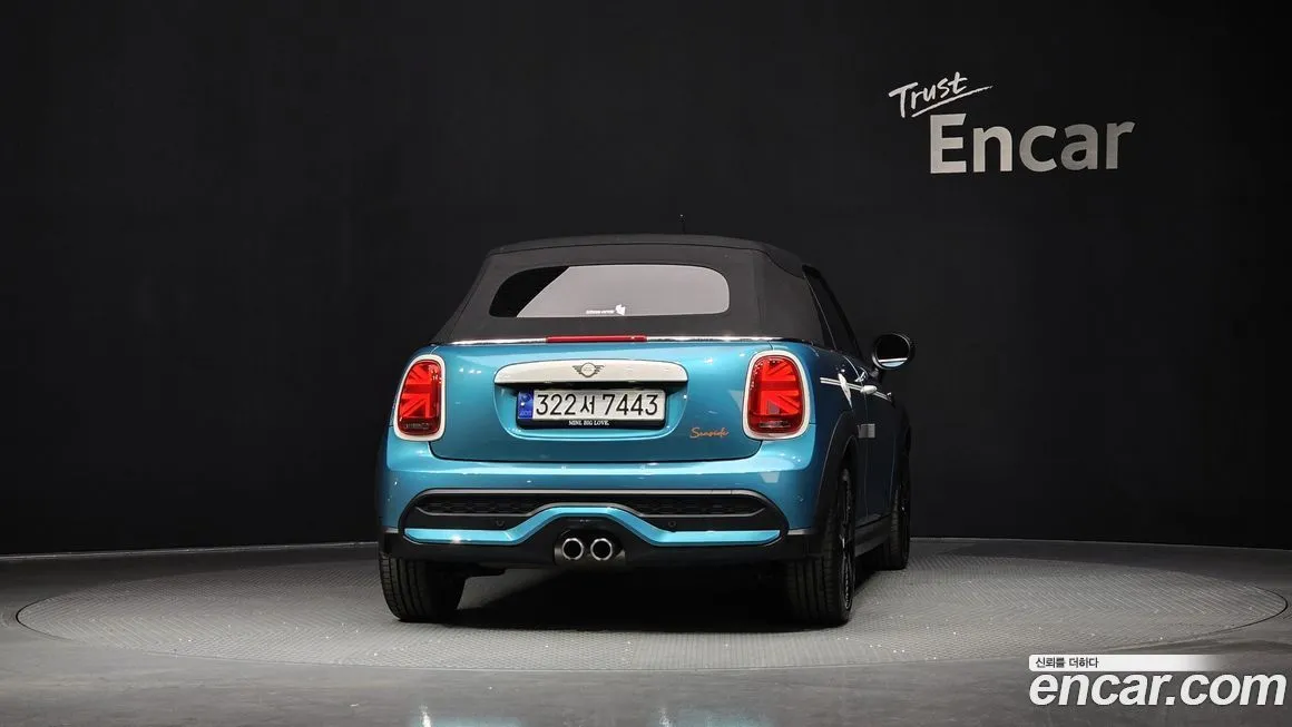 Mini Cooper Convertible 2023 из KR, фото 2