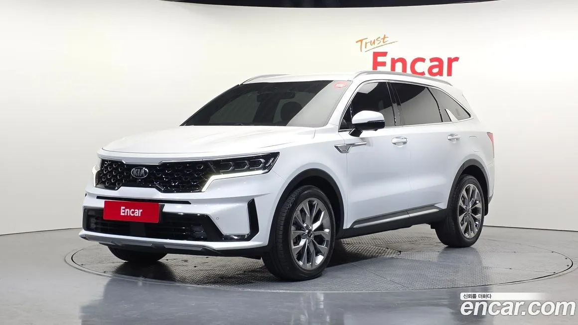 Kia Sorento — фото 1