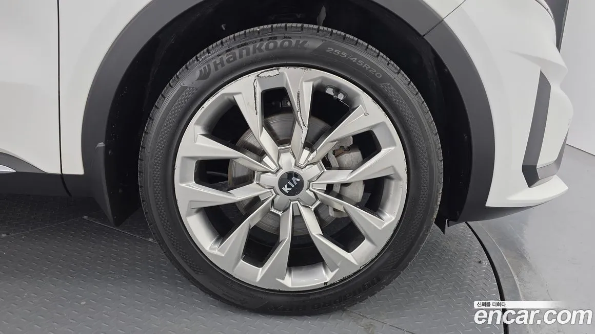 Kia Sorento — фото 7